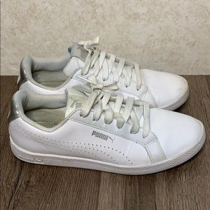 Women’s pumas